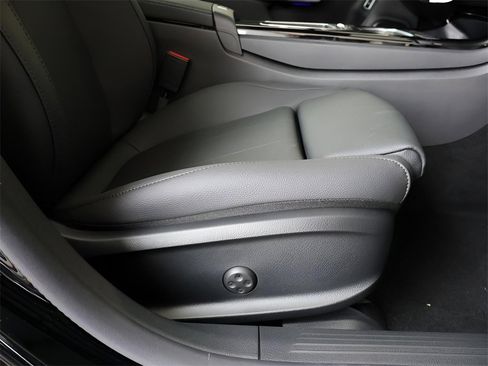 New 2025 Mercedes-Benz CLA 250 4MATIC image 19