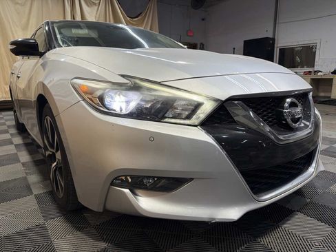 Used 2018 Nissan Maxima Platinum FWD image 6
