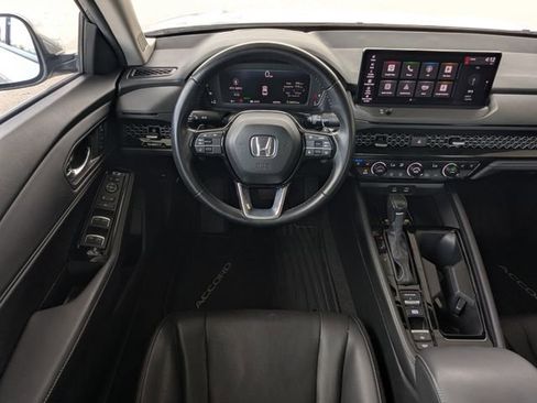 Used 2023 Honda Accord Touring image 17