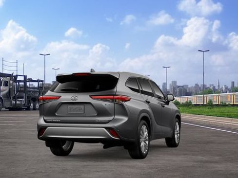 New 2026 Toyota Highlander Platinum AWD/4WD image 11