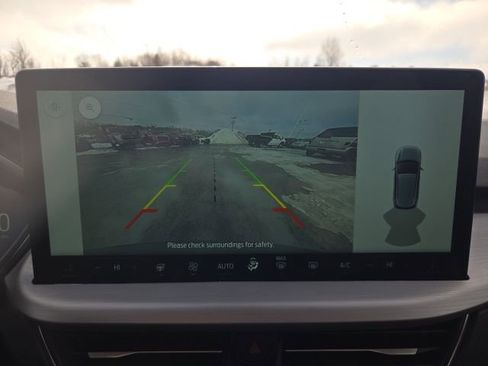 Used 2025 Ford Escape Platinum image 30