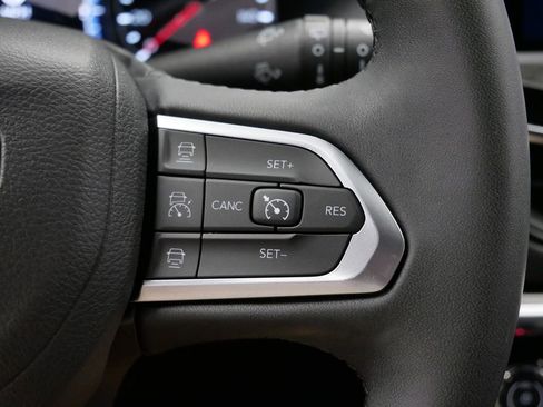 Certified 2023 Jeep Compass High Altitude image 27