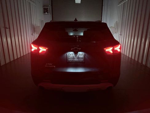 Used 2019 Chevrolet Blazer LT w/ Sound & Technology Package FWD image 9