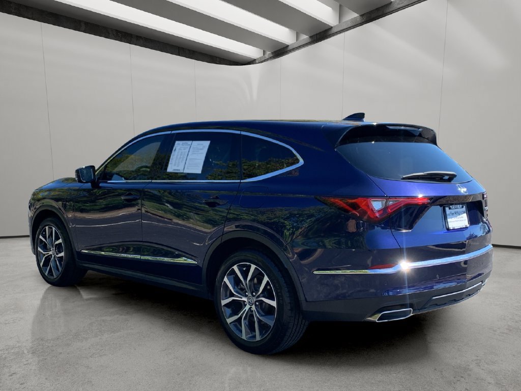 Used 2023 Acura MDX w/ Technology Package FWD image 3