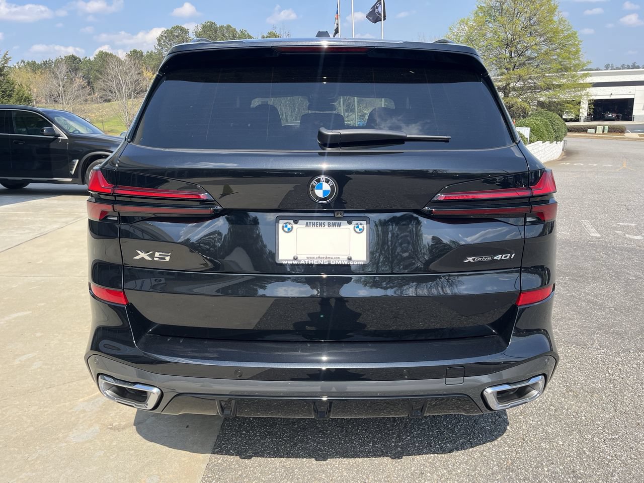 Used 2026 BMW X5 xDrive40i w/ M Sport Package AWD/4WD image 12