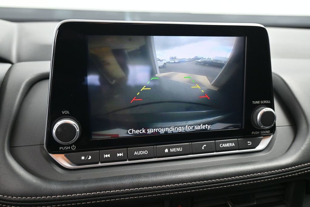 Used 2024 Nissan Rogue S AWD/4WD image 32