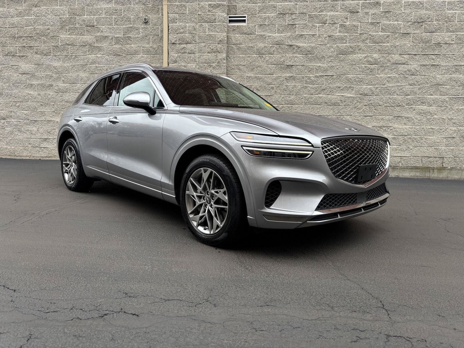 Used 2024 Genesis GV70 2.5T w/ Select Package AWD/4WD image 1