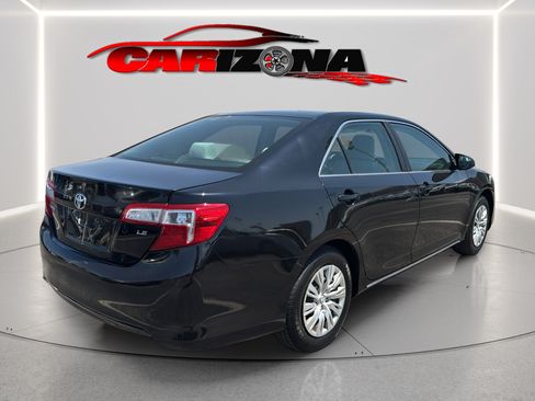 Used 2013 Toyota Camry LE FWD image 7