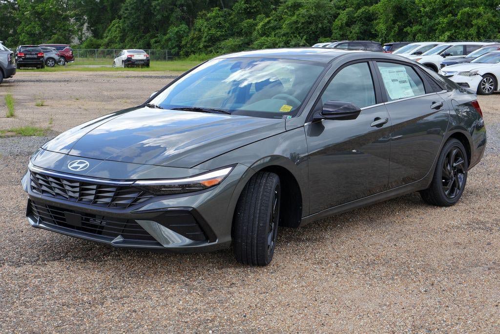 New 2026 Hyundai Elantra SEL Sport Premium FWD image 29