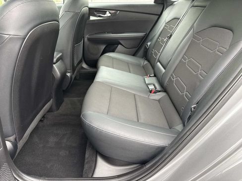 Used 2023 Kia Forte GT-Line w/ GT-Line Premium Package FWD image 23