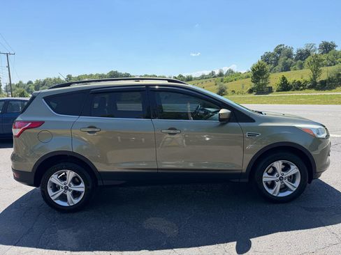 Used 2013 Ford Escape SE AWD/4WD image 8