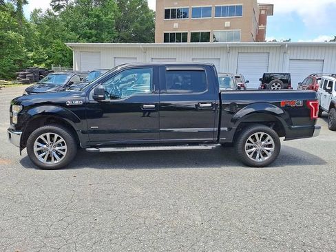 Used 2017 Ford F150 XLT w/ Equipment Group 302A Luxury AWD/4WD image 8