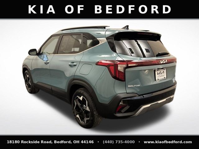 Certified 2026 Kia Seltos EX FWD image 8