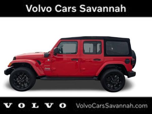 Used 2024 Jeep Wrangler Unlimited Sahara image 9