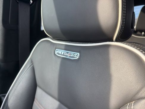 Used 2024 GMC Sierra 2500 AT4X image 23