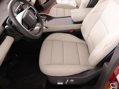 New 2026 Lincoln Nautilus Premier AWD/4WD image 11