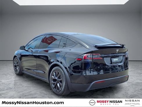 Used 2023 Tesla Model X Plaid AWD/4WD image 2