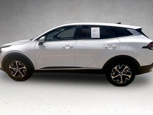 Certified 2024 Kia Sportage EX FWD image 3