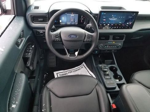 New 2025 Ford Maverick Lariat w/ Black Appearance Package image 20