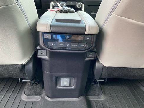Used 2026 Toyota Grand Highlander FWD image 55