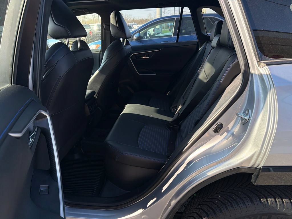Used 2022 Toyota RAV4 XSE w/ XSE Grade Weather Package AWD/4WD image 23