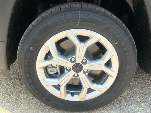 New 2025 Jeep Compass Latitude w/ Convenience Group image 12