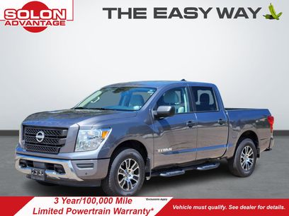 Used 2024 Nissan Titan SV w/ SV Convenience Package