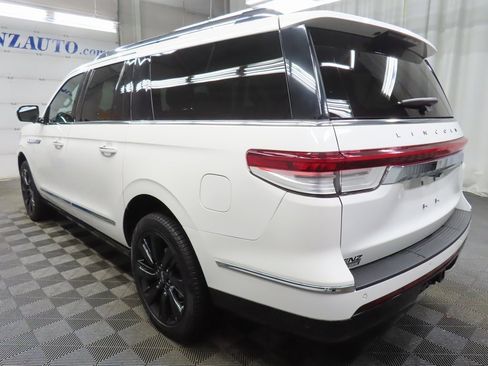 Used 2024 Lincoln Navigator L Reserve w/ Equipment Group 201A image 5