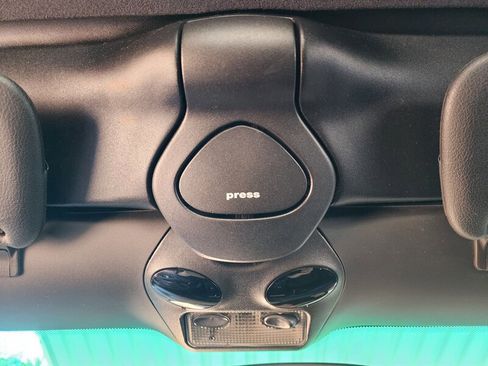 Used 2003 Porsche Boxster RWD image 58