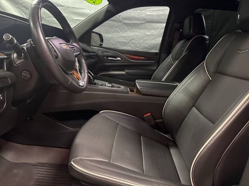 Used 2023 Cadillac Escalade ESV Premium Luxury w/ LPO, Floor Liner Package AWD/4WD image 22