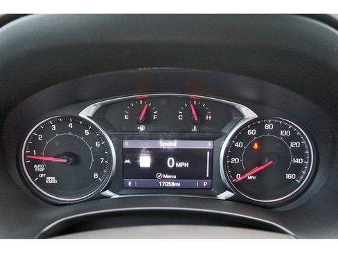 Used 2024 GMC Terrain AT4 w/ Infotainment Package II AWD/4WD image 13