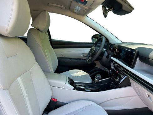 Used 2025 Hyundai Tucson SEL AWD/4WD image 15