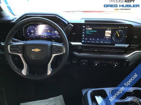 Used 2024 Chevrolet Silverado 1500 LT AWD/4WD image 2