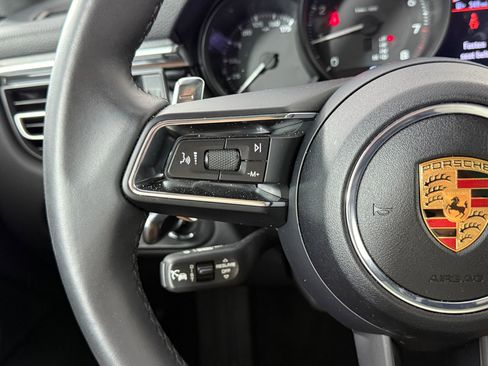 New 2025 Porsche Macan image 20