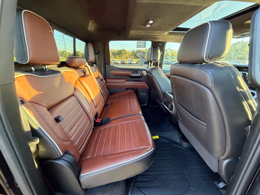 Used 2025 GMC Sierra 1500 Denali Ultimate AWD/4WD image 12