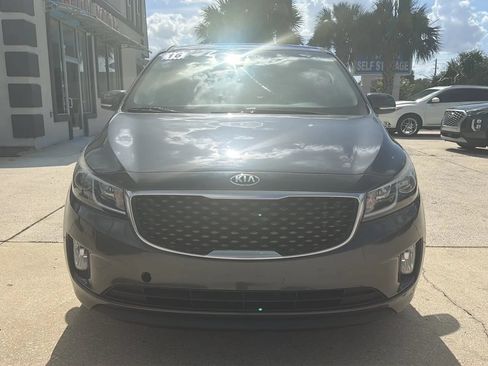Used 2016 Kia Sedona EX FWD image 9