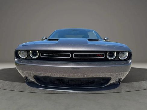 Used 2015 Dodge Challenger R/T w/ Quick Order Package 22B R/T RWD image 8