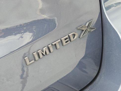 Used 2019 Jeep Grand Cherokee Limited X RWD image 30