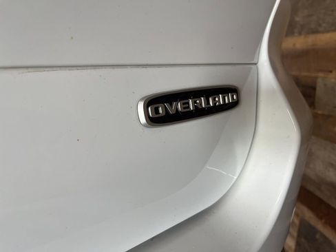 Used 2025 Jeep Grand Cherokee L Overland w/ Luxury Tech Group IV image 25