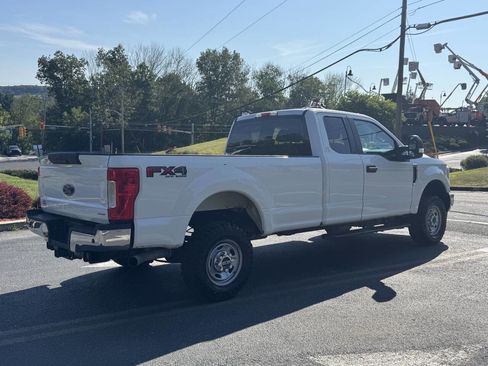 Used 2019 Ford F250 XL w/ XL Value Package image 8