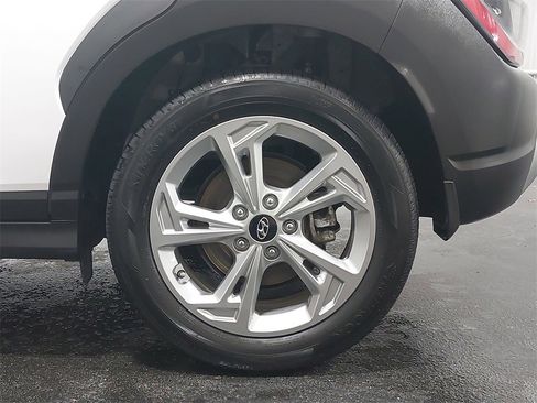 Certified 2023 Hyundai Kona SEL w/ Convenience Package image 43