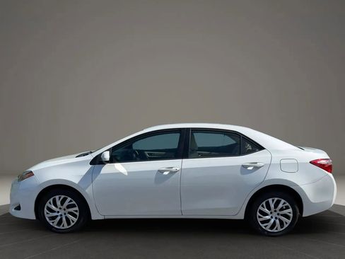 Used 2019 Toyota Corolla LE FWD image 5