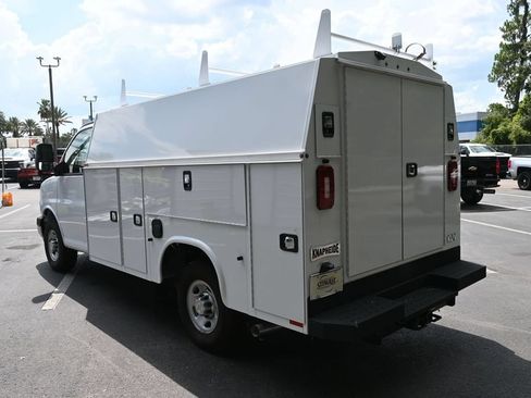 New 2025 Chevrolet Express 3500 w/ Power Convenience Package RWD image 3