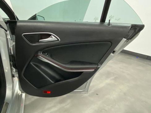 Used 2015 Mercedes-Benz CLA 250 4MATIC w/ Sport Package Plus image 43