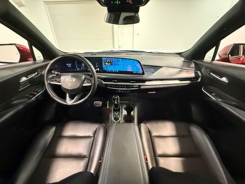 Used 2025 Cadillac XT4 Sport w/ LPO, Floor Liner Package AWD/4WD image 69