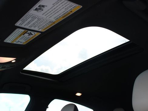 Used 2025 INFINITI QX55 Luxe w/ Accent Package image 34