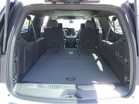 New 2026 GMC Yukon XL Denali w/ Advanced Technology Package AWD/4WD image 9
