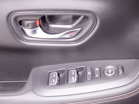 Used 2023 Honda HR-V Sport image 23