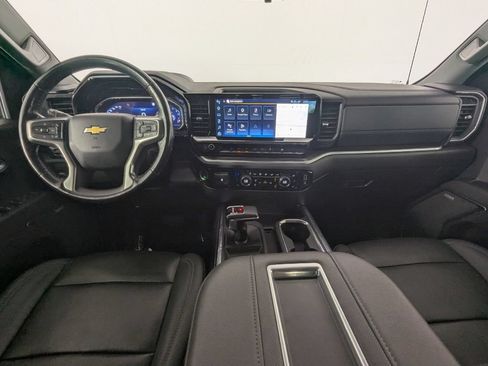 Used 2022 Chevrolet Silverado 1500 LTZ w/ Technology Package RWD image 15