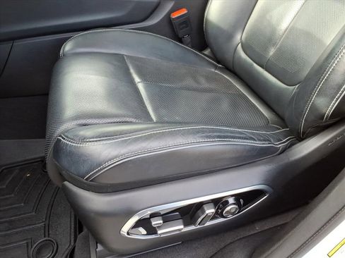 Used 2021 Jeep Grand Cherokee L Overland w/ Advanced Protech Group III image 17